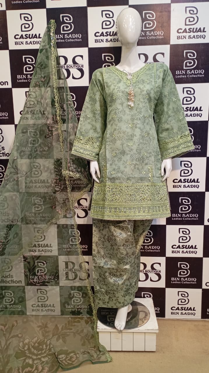 Elegant Green Embroidered 3-Piece Dress for Women – Party and Casual Wear Outfit