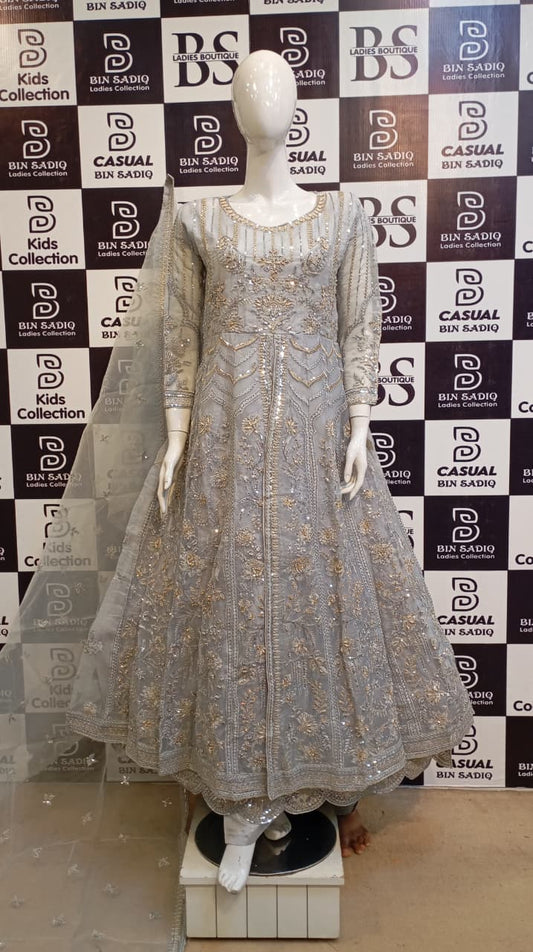 Stylish Party Wear Embroidered Dress – Elegant Women’s Outfit for Special Occasions